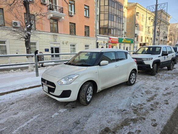 2021 Suzuki Swift V, белый, 1290000 рублей - вид 3