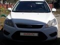 2010 Ford Focus II Рестайлинг, белый - вид 1