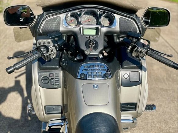2003 Honda GL 1800 Gold Wing, серый, 670000 рублей - вид 7