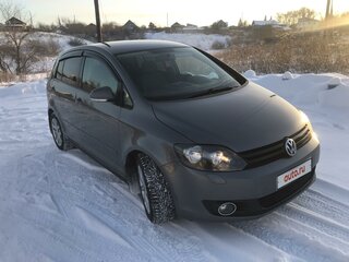2010 Volkswagen Golf Plus II, серый, 599900 рублей, вид 2