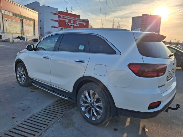 2018 Kia Sorento II Рестайлинг, белый, 2900000 рублей - вид 11