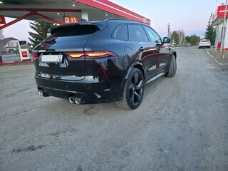 2016 Jaguar F-Pace I, чёрный, 4000000 рублей, вид 3