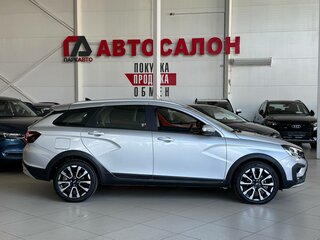 2025 Lada (ВАЗ) Vesta SW I Рестайлинг (NG), серебристый, 1545000 рублей, вид 4