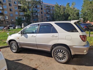 2000 Toyota Harrier I (XU10) Рестайлинг, белый, 950000 рублей, вид 3