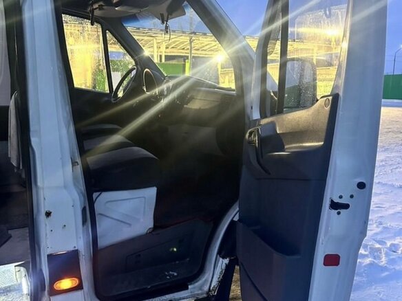 2012 Mercedes-Benz Sprinter, белый, 2000000 рублей - вид 8