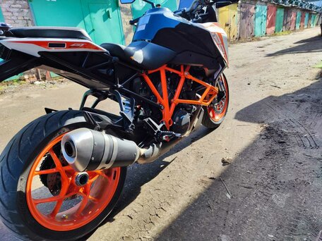 2021 KTM 1290 Super Duke GT, белый, 1750000 рублей, вид 4