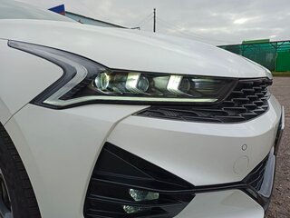 2021 Kia K5 III, белый, 3000000 рублей, вид 2