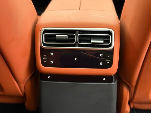 2026 Li Auto (Lixiang) L6 I, серебристый, 7950000 рублей - вид 8