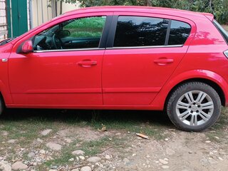 2007 Opel Astra H Рестайлинг, красный, 500000 рублей, вид 4