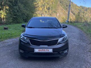 2017 Kia Rio III Рестайлинг, коричневый, 1200000 рублей, вид 3