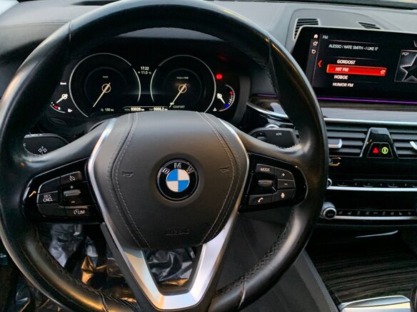 2019 BMW 5 серии 530d xDrive VII (G30/G31/G38), чёрный, 4500000 рублей - вид 11