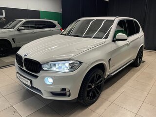 2014 BMW X5 35i III (F15), белый, 2690000 рублей, вид 3