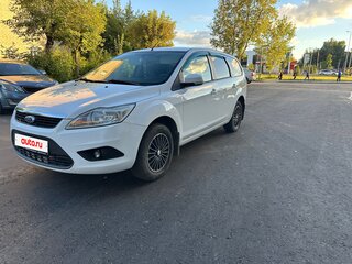 2010 Ford Focus II Рестайлинг, белый, 470000 рублей, вид 1