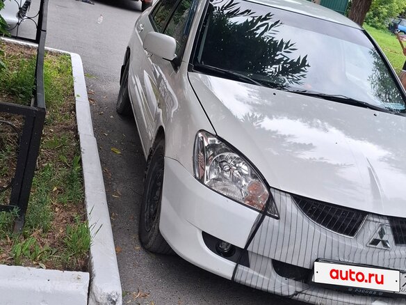 2006 Mitsubishi Lancer IX, белый, 310000 рублей - вид 3