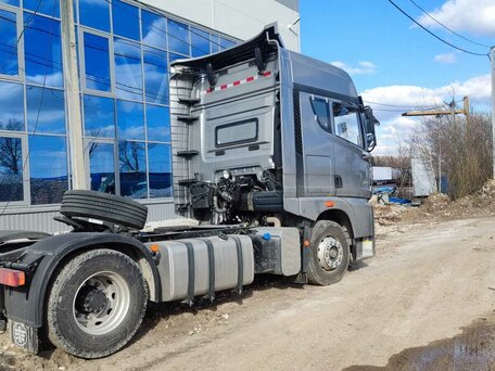 2024 FAW JH6, серебристый, 6890000 рублей, вид 1