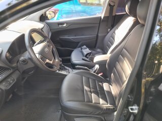 2020 Hyundai Solaris II Рестайлинг, чёрный, 2000000 рублей, вид 5