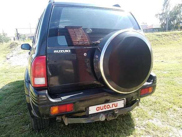 1999 Suzuki Grand Vitara I, чёрный - вид 1