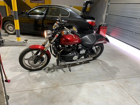 2012 Triumph Speedmaster, красный, 620000 рублей, вид 2