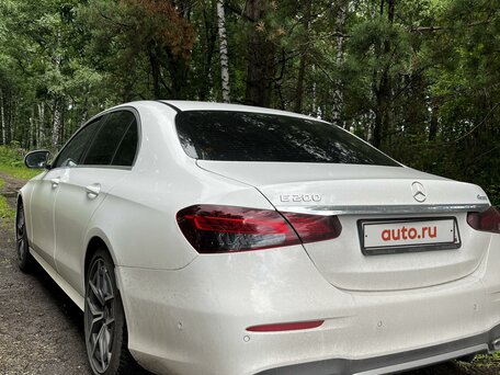 2021 Mercedes-Benz E-Класс 200 V (W213, S213, C238) Рестайлинг, белый, 4355000 рублей, вид 4