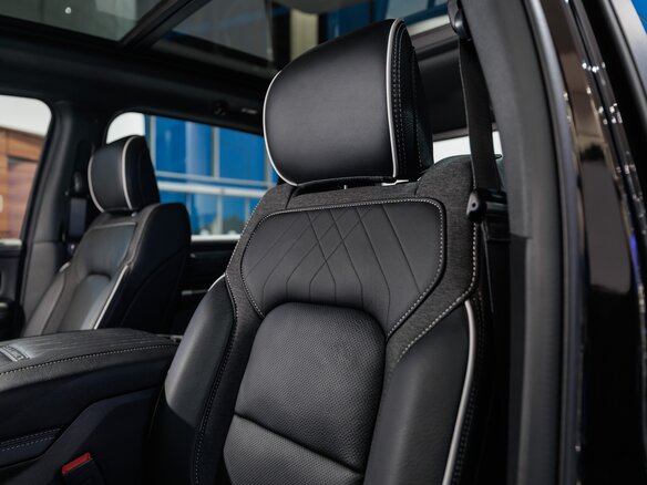 2026 Ram 1500 Crew Cab eTorque V Рестайлинг, чёрный, 11790000 рублей - вид 26