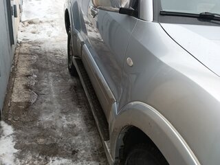 2005 Mitsubishi Pajero III Рестайлинг, серебристый, 1100000 рублей, вид 4