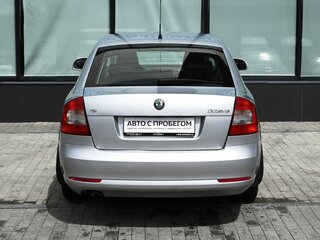 2011 Skoda Octavia DSG7 II (A5) Рестайлинг, серебристый, 728000 рублей, вид 4