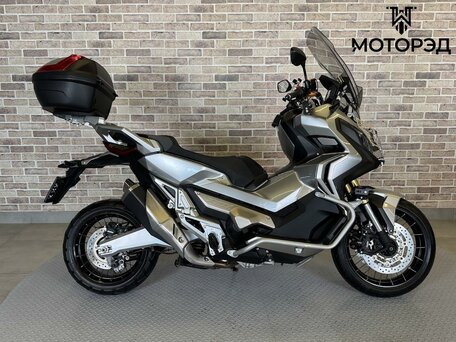 2017 Honda X-ADV, серый, 990000 рублей, вид 1