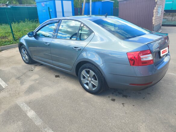 2017 Skoda Octavia III (A7), серый, 1495000 рублей - вид 5