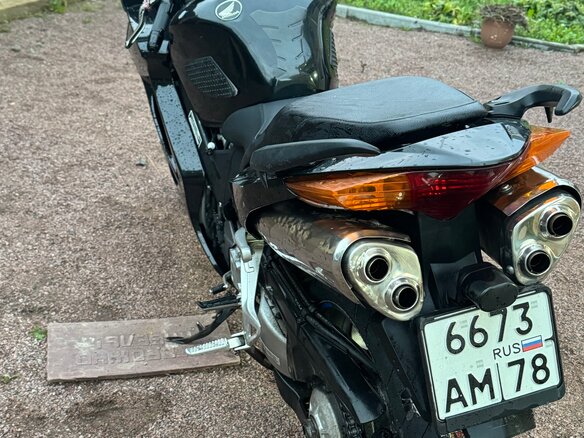 2007 Honda VFR 800, чёрный - вид 9