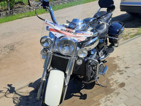 2012 Triumph Rocket 3, чёрный, 731173 рублей - вид 2