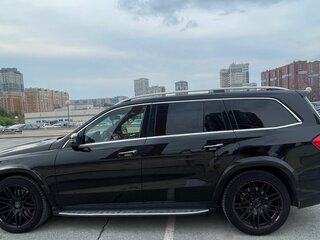 2013 Mercedes-Benz GL-Класс 500 II (X166), чёрный, 2600000 рублей, вид 2