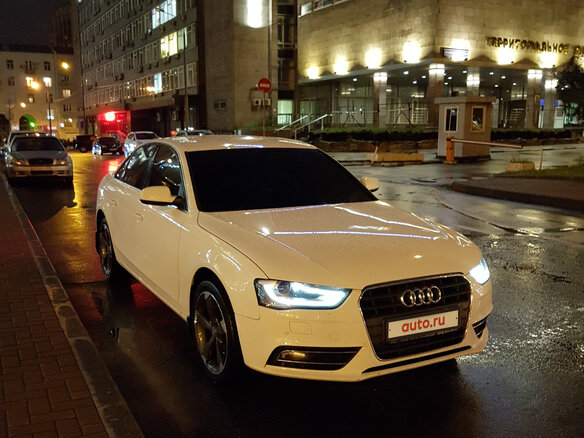 2013 Audi A4 IV (B8) Рестайлинг, белый - вид 4