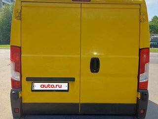 2017 Peugeot Boxer, жёлтый, 1590000 рублей, вид 4
