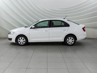 2018 Skoda Rapid I Рестайлинг, белый, 1178000 рублей, вид 4