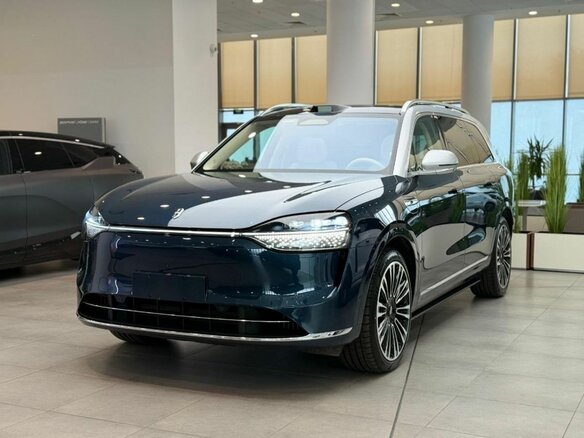 2025 Aito M9 225 I, синий