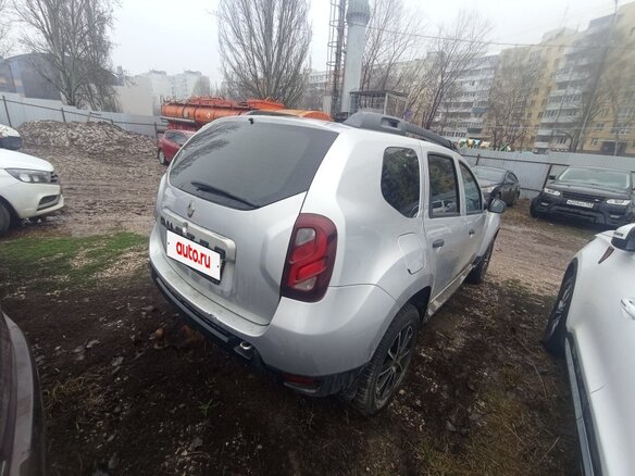 2016 Renault Duster I Рестайлинг, серый, 675000 рублей - вид 4