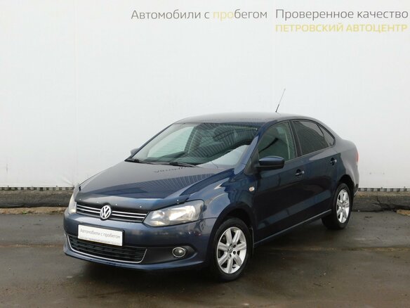 2011 Volkswagen Polo V, синий