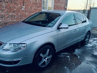 2006 Volkswagen Passat B6, серебристый, 700000 рублей, вид 1