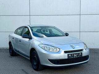2011 Renault Fluence I, серебристый, 427000 рублей, вид 3