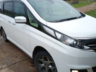 2015 Mazda Biante SkyActiv, белый, 1350000 рублей, вид 1