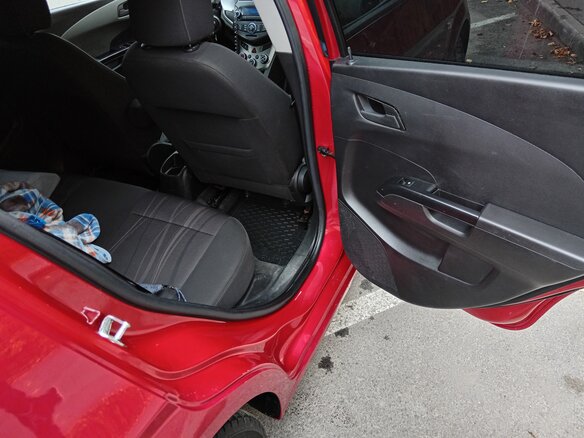 2013 Chevrolet Aveo II, красный, 750000 рублей - вид 18