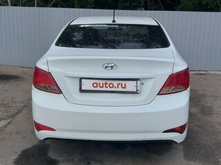 2015 Hyundai Solaris I Рестайлинг, белый, 599000 рублей, вид 1