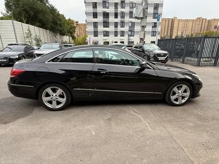 2014 Mercedes-Benz E-Класс 200 IV (W212, S212, C207) Рестайлинг, чёрный, 1520000 рублей, вид 4