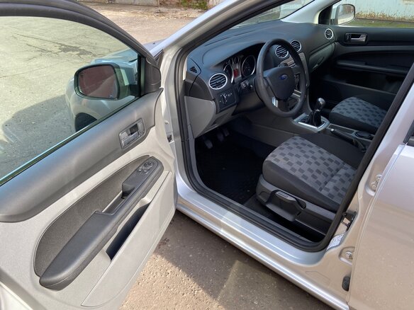 2008 Ford Focus II Рестайлинг, серебристый - вид 6