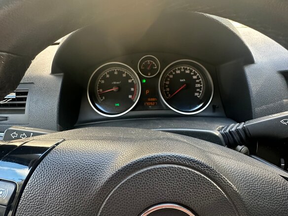 2007 Opel Astra GTC H Рестайлинг, красный, 600000 рублей - вид 12