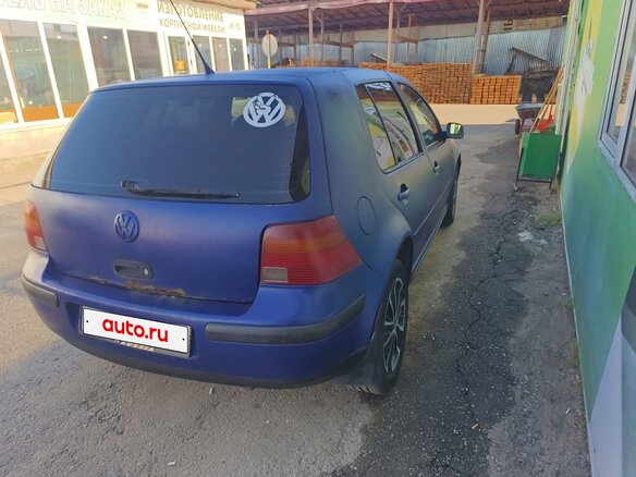1998 Volkswagen Golf IV, синий, 230000 рублей - вид 2