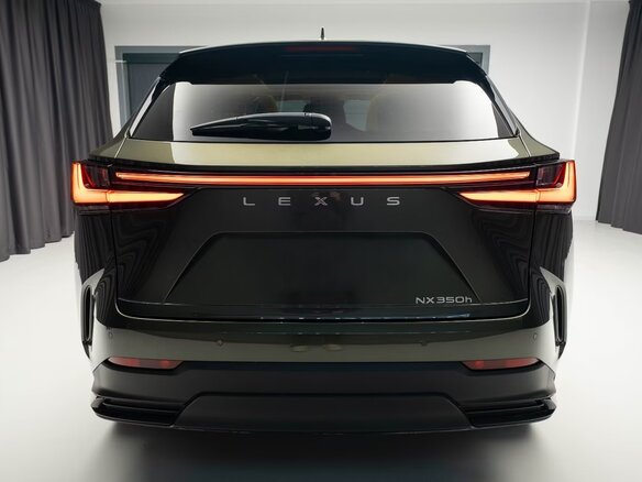 2026 Lexus NX 350h II, зелёный, 11490000 рублей - вид 4