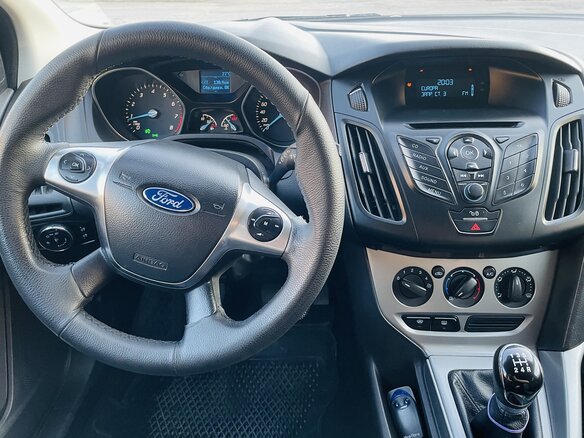 2015 Ford Focus III, белый, 750000 рублей - вид 15