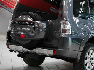 2012 Mitsubishi Pajero IV Рестайлинг 1, серый, 1790000 рублей, вид 5