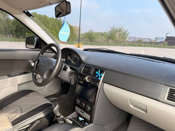 2011 Lada (ВАЗ) Priora I, белый, 340000 рублей - вид 11